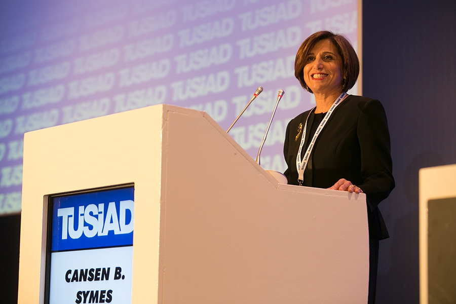 TÜSİAD Yönetim Kurulu Başkanı Cansen Başaran-Symes Samsung ve Capital Dergisi tarafından düzenlenen Dijital Değişim 2015 Konferansına Katıldı