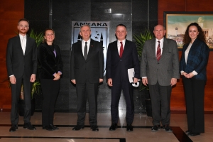 TÜSİAD Heyeti Ankara Büyükşehir Belediye Başkanı Mansur Yavaş’ı ziyaret etti