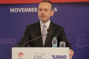 TÜSİAD ve Koç Üniversitesi işbirliği ile oluşturulan Ekonomik Araştırma Forumu (EAF) "Negatif Faiz Politikaları” toplantısı düzenledi
