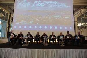 Türk ve Çin iş dünyası temsilcileri TÜSİAD “Türkiye – Çin İş Forumu” Toplantısı’nda iki ülke arasındaki ticari ve kültürel ilişkileri masaya yatırdı