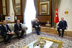 TÜSİAD Heyeti Cumhurbaşkanı Recep Tayyip Erdoğan'ı Ziyaret Etti