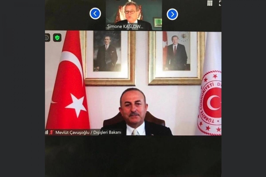 Dışişleri Bakanı Mevlüt Çavuşoğlu ile bir video konferans gerçekleştirildi