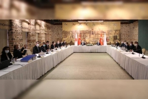 TÜSİAD Yönetim Kurulu Hazine ve Maliye Bakanı Lütfi Elvan ve Adalet Bakanı Abdulhamit Gül İle biraraya geldi