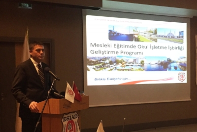 Milli Eğitim Bakanlığı ile TÜSİAD, TİSK, TÜRKONFED, Vehbi Koç Vakfı ve ÖSGD Paydaşlığında Yürütülen "Okul - İşletme İşbirliğini Geliştirme Programı" Toplantısı Eskişehir'de Gerçekleşti