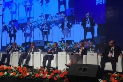 TÜSİAD TÜRKİYE ENERJİ ZİRVESİ'NDE ÖZEL BİR OTURUM DÜZENLEDİ