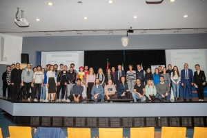 TÜSİAD Bu Gençlikte İŞ Var!’ın Yeni Döneminin İlk Kampüs Etkinliği İzmir Ekonomi Üniversitesi’nde Gerçekleştirildi!