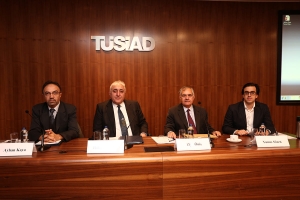 Batı Dünyasında Yükselen Sağ Popülizm ve Uluslararası Sisteme Olası Etkileri Toplantısı