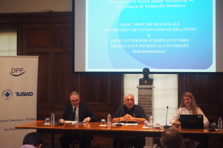 Boğaziçi Üniversitesi-TÜSİAD Dış Politika Forumu, “Türkiye-AB İlişkilerinde Mülteciler Anlaşması ve Sonrası” Konulu Bir Toplantı Düzenledi